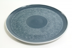 Porcelaine engobée et gravée
